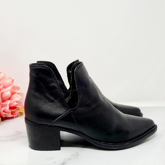 STEVEN by Steve Madden Dexter Bootie - Picture 4 of 8